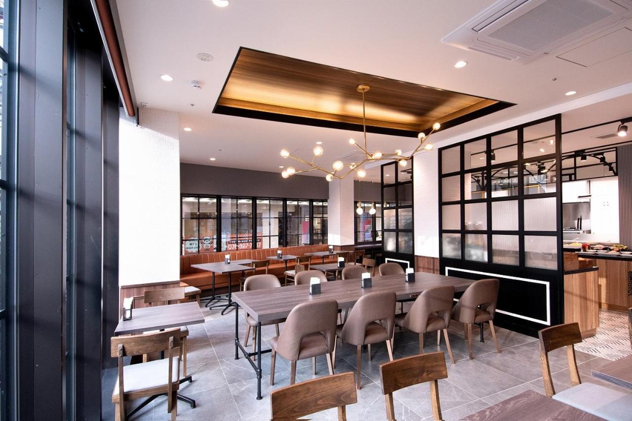 Kobe Plaza Hotel West Bagian luar foto
